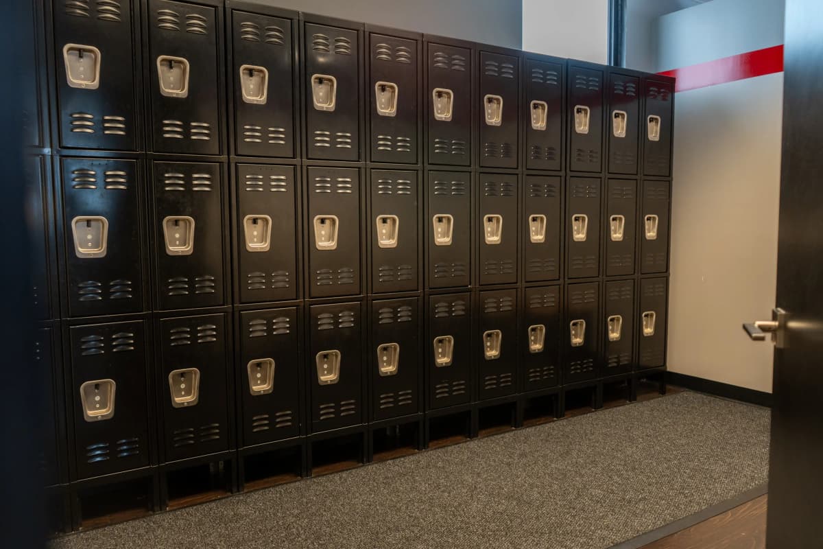 Manhattan Gramercy Park location - Facility tour