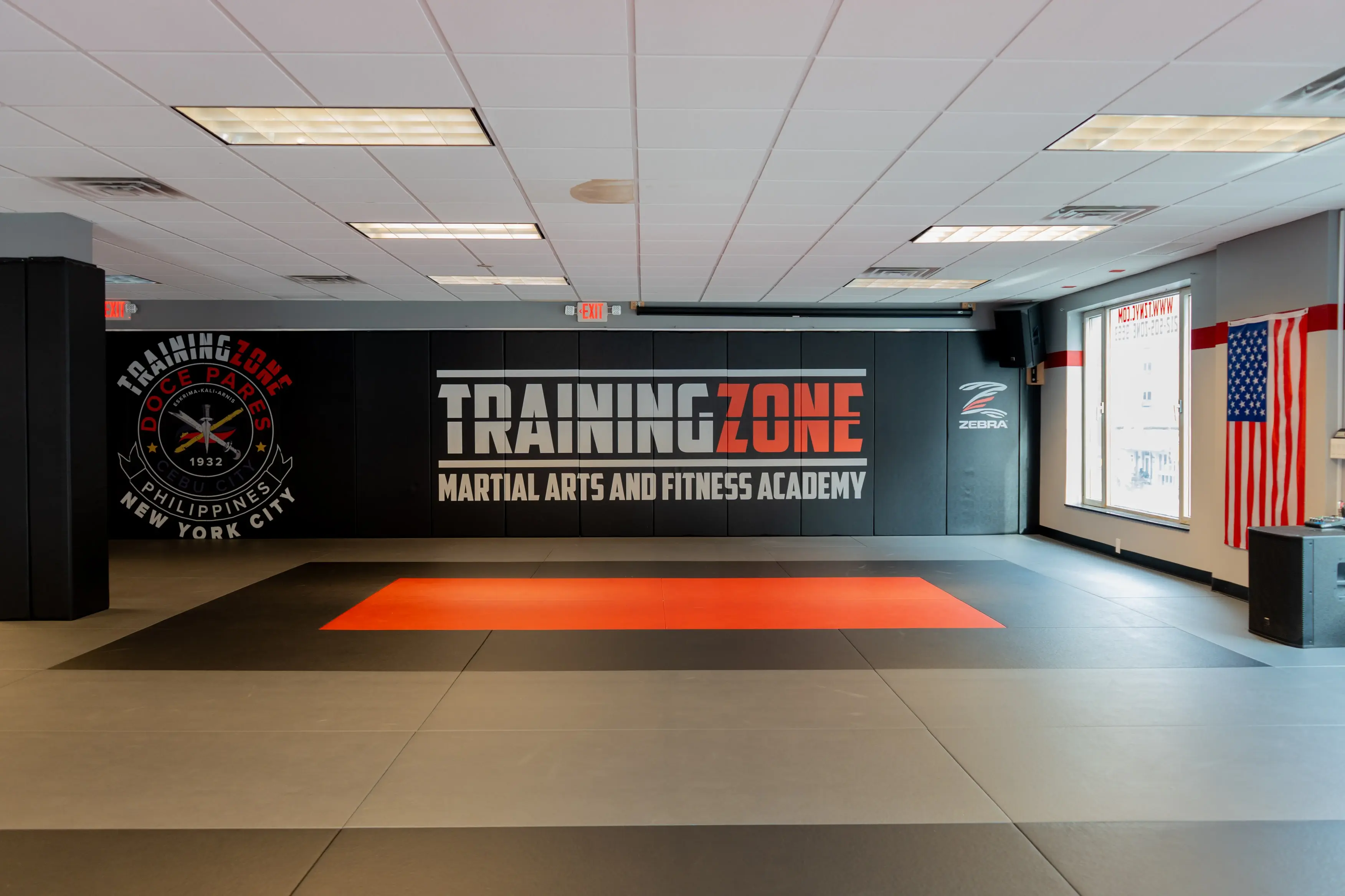 Manhattan Gramercy Park location - Facility tour