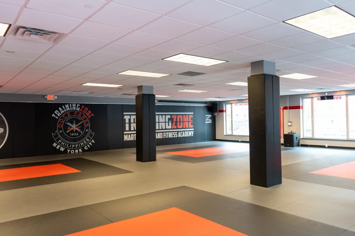 Manhattan Gramercy Park location - Facility tour